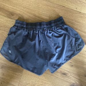 Lululemon hotty hot shorts